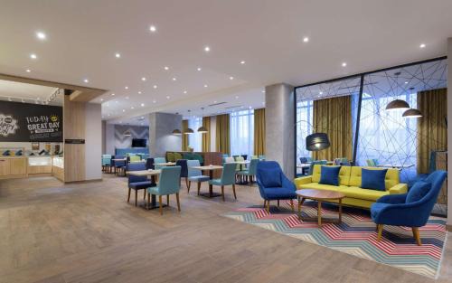 Yesil District Hotel | Hampton By Hilton Astana Triumphal Arch
