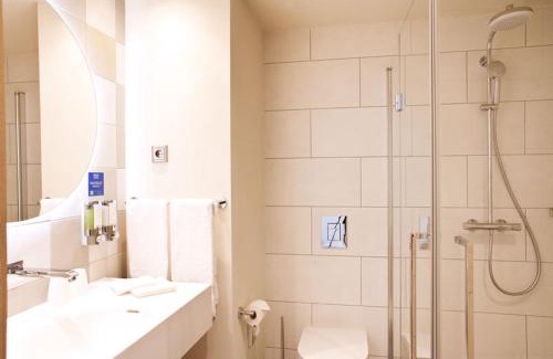 Bernhausen Hotel | Hampton By Hilton Stuttgart Airport