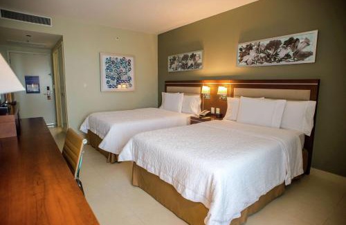 Xcumpich Hotel | Hampton Inn by Hilton Merida