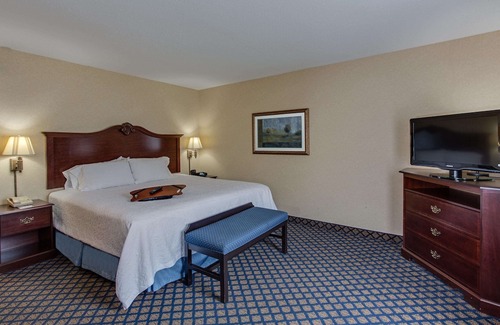 Clearfield Hotel | Hampton Inn Clearfield
