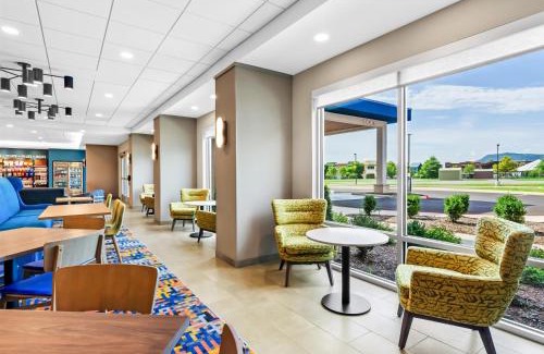 Troutville Hotel | Hampton Inn Daleville