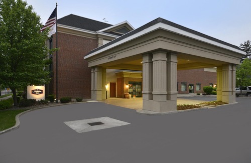 East Aurora Hotel | Hampton Inn East Aurora