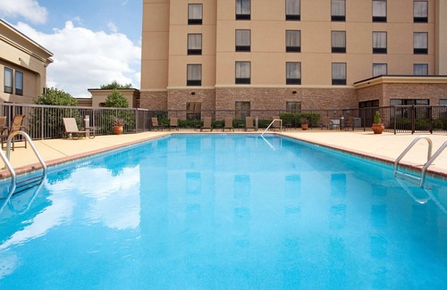 Cedar Bluff Hotel | Hampton Inn Knoxville-West At Cedar Bluff