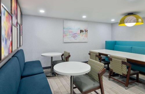 Salisbury Hotel | Hampton Inn Salisbury