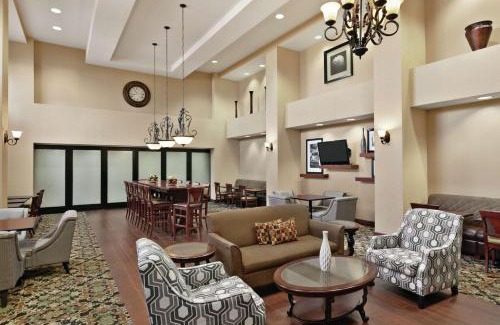 Enid Hotel | Hampton Inn & Suites Enid