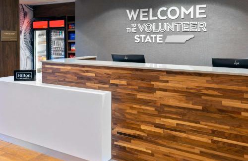 Murfreesboro Hotel | Hampton Inn & Suites Murfreesboro