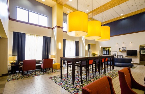 Natchez Hotel | Hampton Inn & Suites Natchez