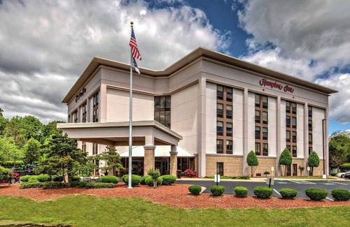 Elizabeth City Hotel | Hampton Inn Elizabeth City