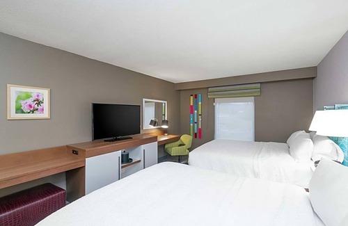Weston Hotel | Hampton Inn Weston