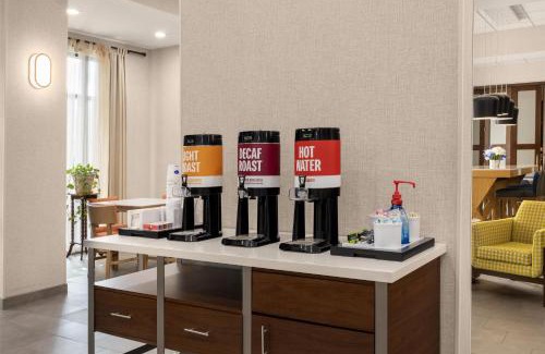 Williamsburg Hotel | Hampton Inn Williamsburg