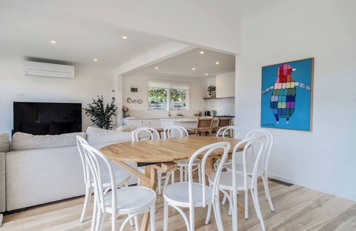 Dromana House | Hamptons on Heales Classic Beach House Charm