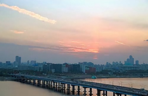 Dohwa-dong Hotel | HAN River Residence & Guesthouse
