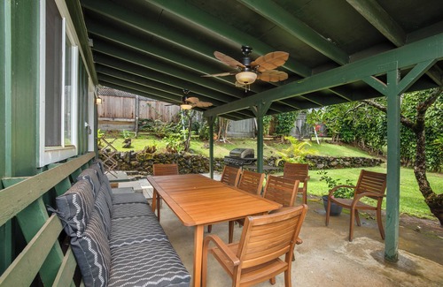 Hana House | Hana Bay View 3 BR/2 BA house sleeps 6 comfortably with 2 patios.