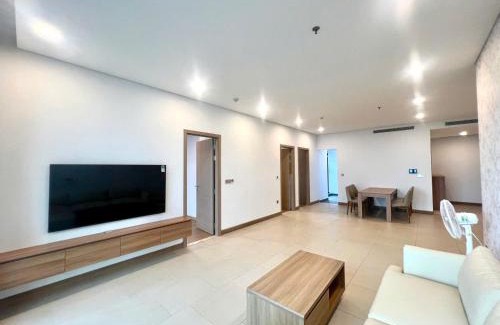 Dong Da Apartment | Hana Housing - Lancaster Luminaire Residence