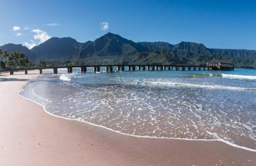 Hanalei House | Hanalei Getaway~Walk to Hanalei Bay/town, sleeps12