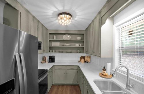 Dothan House | Hanks Place