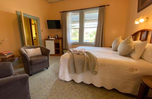 Stanley House | Hanlon Guest House