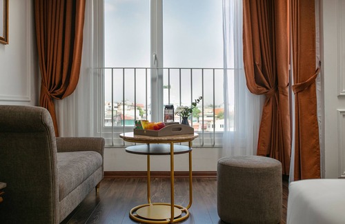 Hang Buom Hotel | Hanoi Allure Hotel