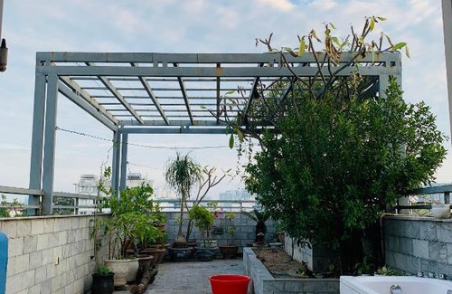 Hai Ba Trung Apartment | Hanoi Center/Studio with BIG Garden/Near Lake