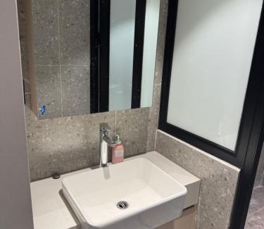 Hoan Kiem House | Hanoi Trainstreet Hoan Kiem- Calm Homestay