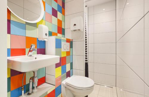 Grachtengordel-Zuid Hostel | Hans Brinker Hostel Amsterdam