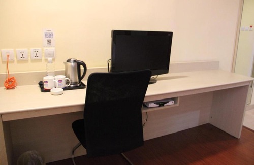 Jingxiu District Hotel | Hanting Hotel Baoding Railway Station 2nd