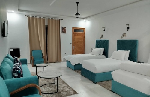 Ghazoua Bed & Breakfast | Happiness house with pecine