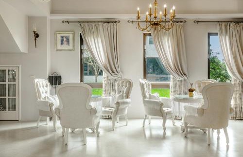 Wujie House | Happiness Pass On