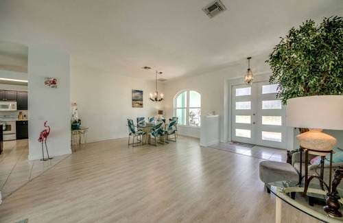 Pelican House | Happy Cape 8 - Villa with direct Gulf Access