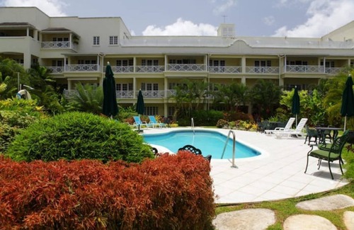Hastings Apartment | Happy Holidays #15 Margate Gardens