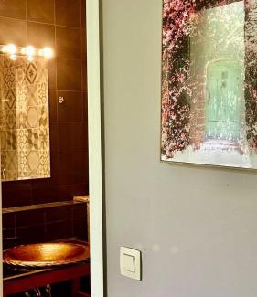 Mellet Apartment | Happy Home