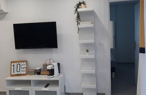 Lunel Apartment | Happy Home for You Lunel: Happiness at the end of the journey.