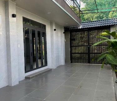 Hoc Mon Hotel | Happy House Sài Gòn