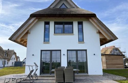 Dranske House | Happy Place Rügen Comfortable holiday residence