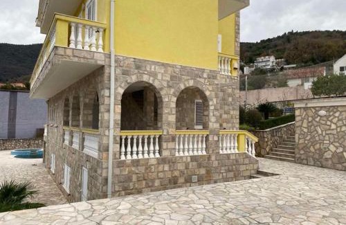 Bijela Villa | Hara Villa