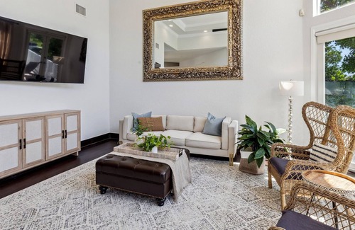 Lighthouse Point Villa | Harbor Hideaway- Water Front Luxury Property + Heated Pool