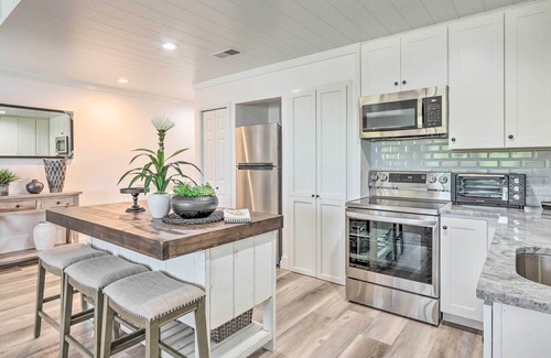 Shelter Cove Condo | Harborfront Hilton Head Condo with Sunset Views!