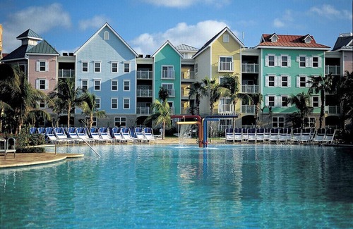 Paradise Island Condo | Harborside at Atlantis- Two bedroom deluxe studio unit- sleeps six!