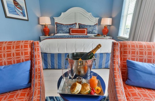 Charleston Harbor Resort | Harborside at Charleston Harbor Resort and Marina