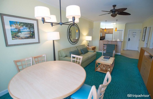 Downtown Nassau Resort | Harborside Resort at Atlantis 2bdrm 2bath up to 8 peoplenJuly 14th- July 21st