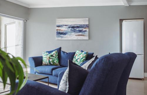 Humewood House | Harbour Cottages, Humewood