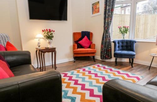 Whitby House | Harbour Hideaway