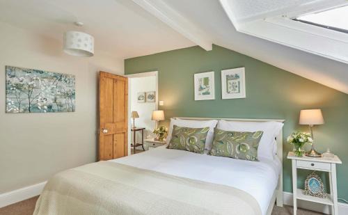 West Cliff House | Harbour House