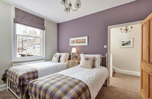 West Cliff House | Harbour House