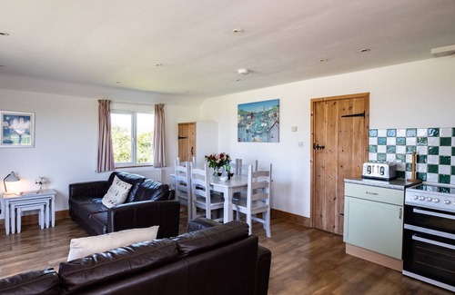 Port Isaac Cottage | HARBOUR LODGE, pet friendly, with a garden in Port Isaac