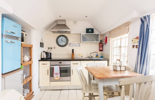 Port Isaac Cottage | Harbour Loft, Port Isaac, harbour & beach views