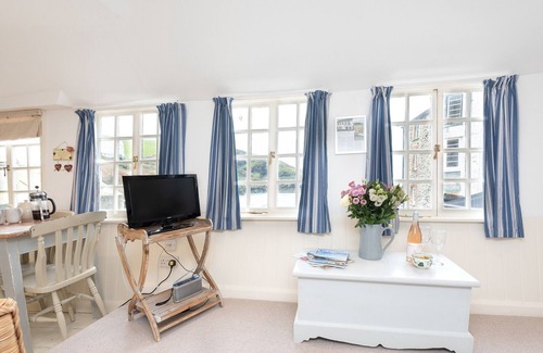 Port Isaac Cottage | Harbour Loft, Port Isaac, harbour & beach views