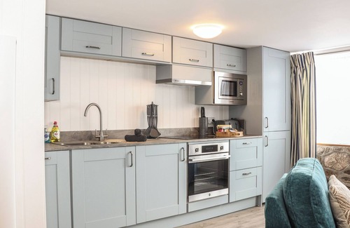 Sennen Cove Cottage | HARBOUR STUDIO, pet friendly in Sennen Cove