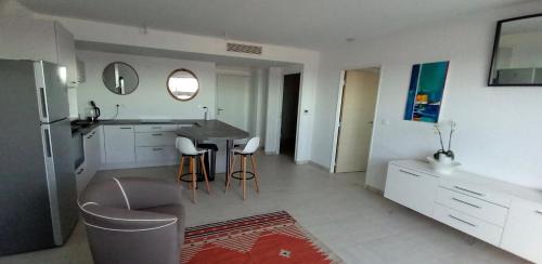 Marseillan Apartment | Harbour View Apartment