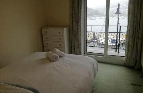 Dartmouth Apartment | Harbourside 2